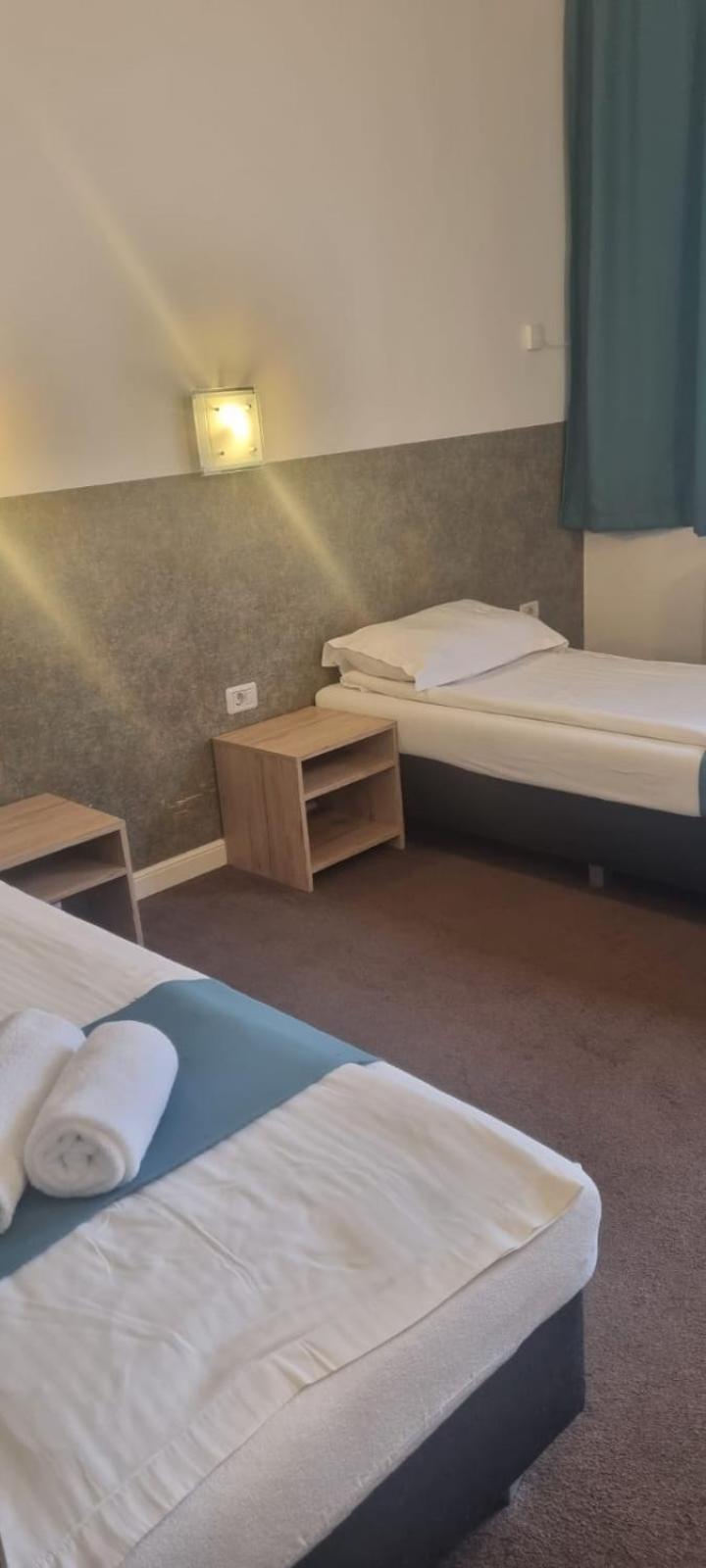 Motel Ruta 33 아라드 외부 사진