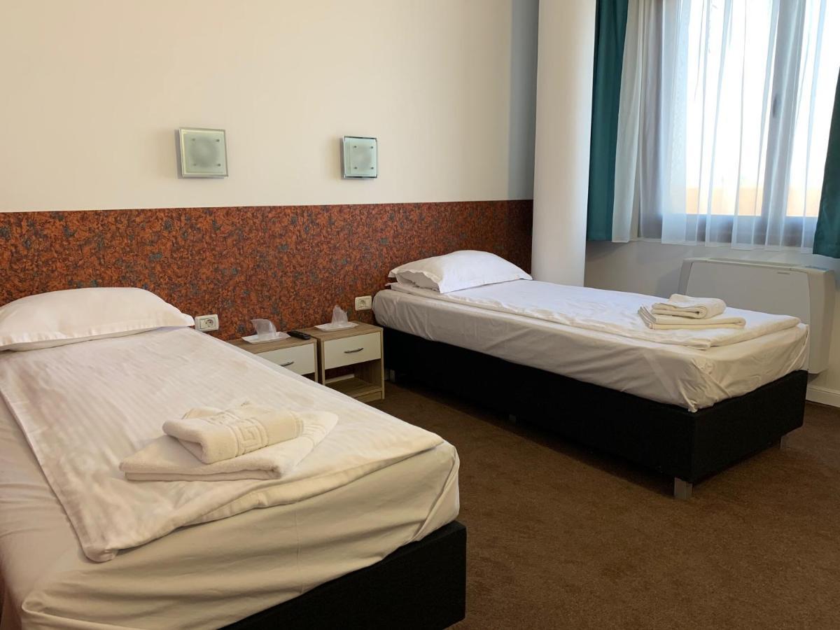 Motel Ruta 33 아라드 외부 사진