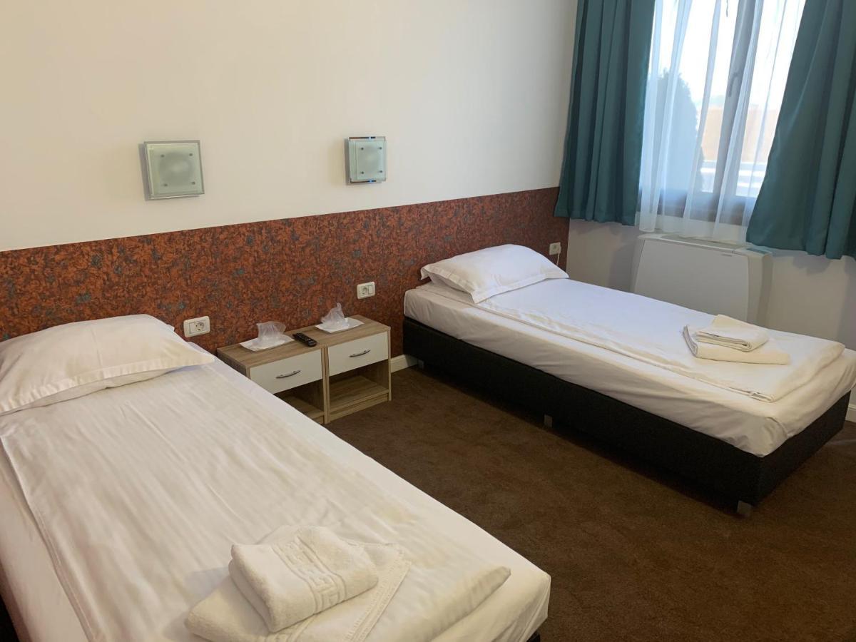 Motel Ruta 33 아라드 외부 사진